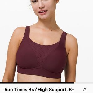 LULU SPORTS BRA/TOP